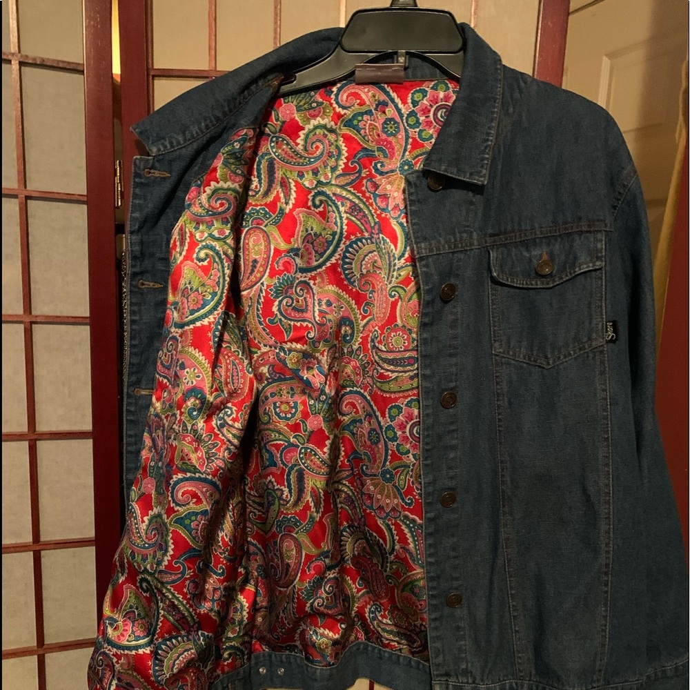 Jean jacket - Picture 2 of 3